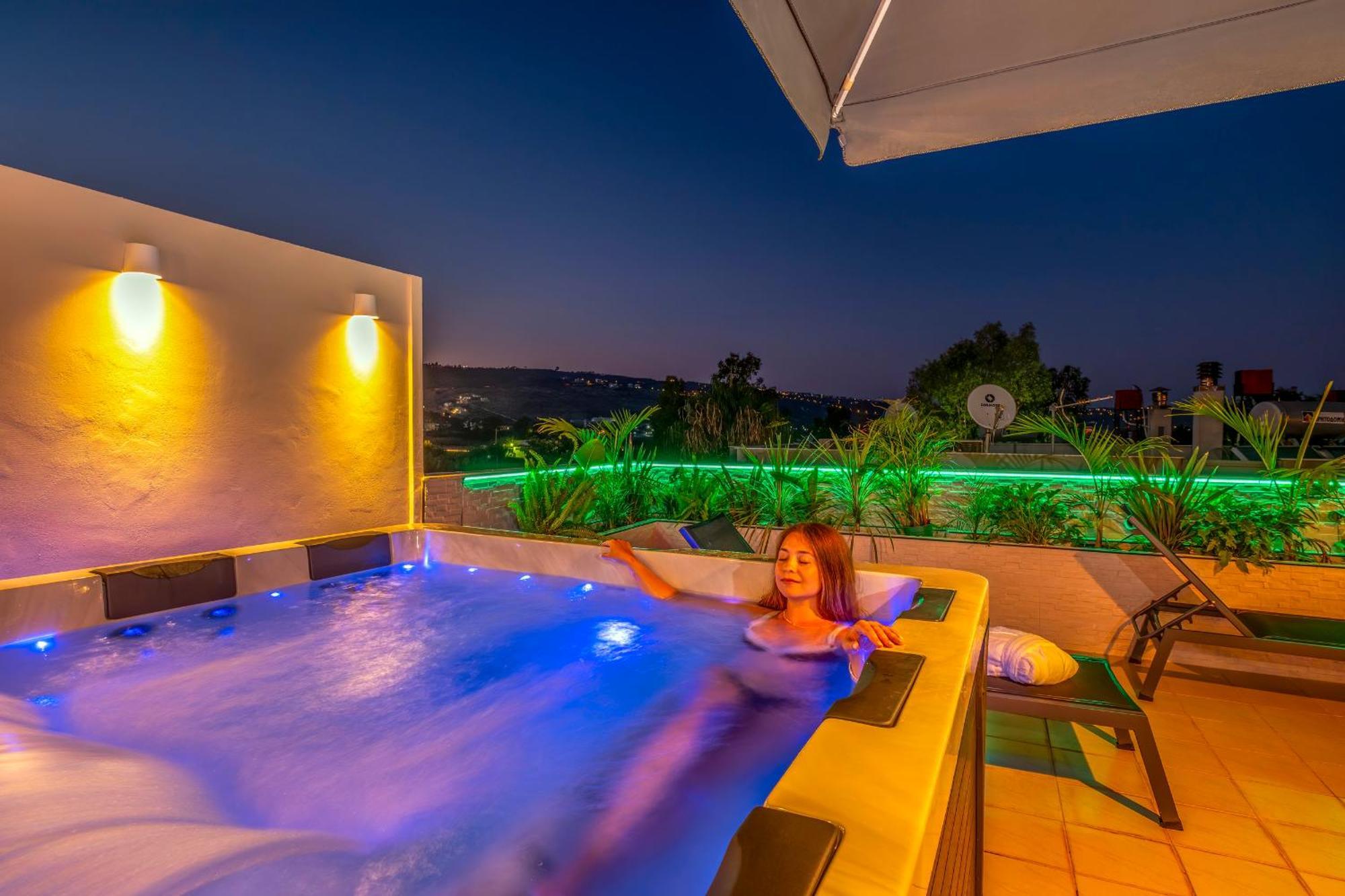 Delight Luxury Residences - Суда Номер фото